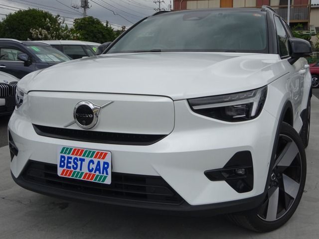 VOLVO / VOLVO XC40