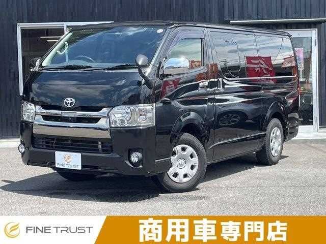TOYOTA / REGIUSACE van 2WD