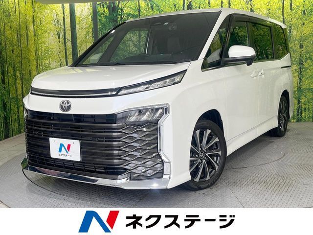 TOYOTA / VOXY