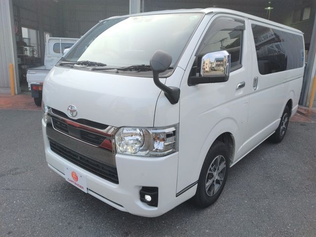 TOYOTA / HIACE van 2WD