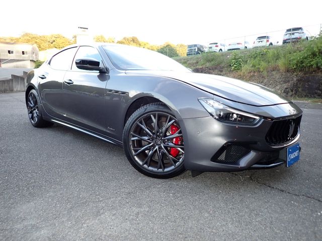 MASERATI / MASERATI GHIBLI Sedan