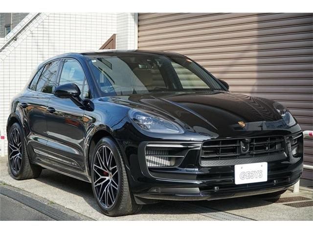 PORSCHE / PORSCHE Macan