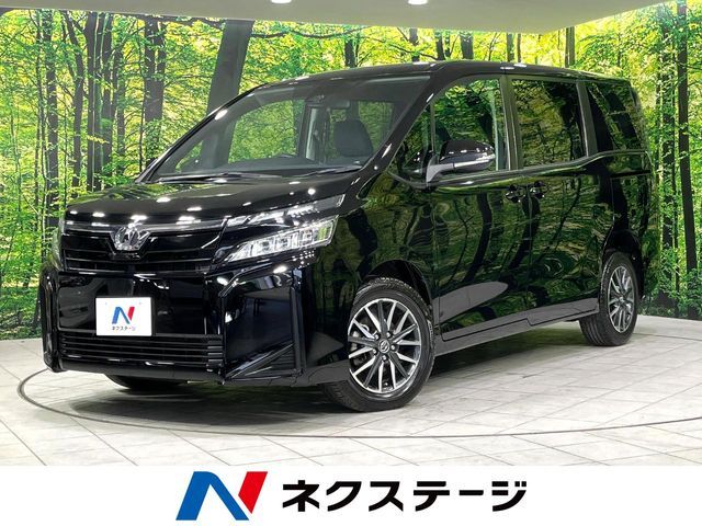 TOYOTA / VOXY 4WD