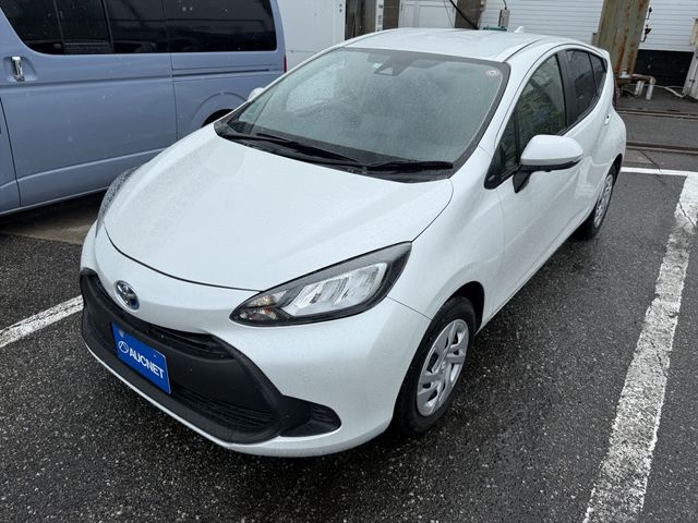 TOYOTA / AQUA