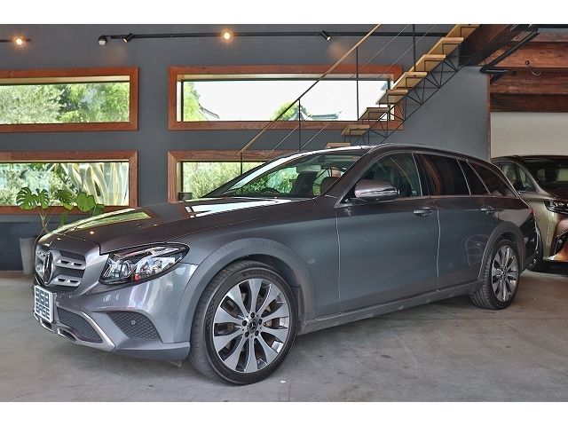 MERCEDES BENZ / MERCEDES BENZ E class  ALL-Terrain
