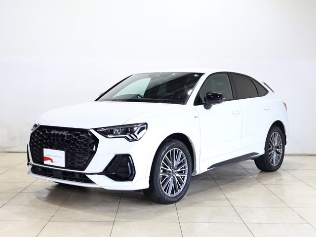 AUDI / AUDI Q3 SPORTBACK
