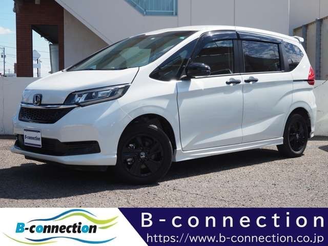 HONDA / FREED HYBRID 4WD