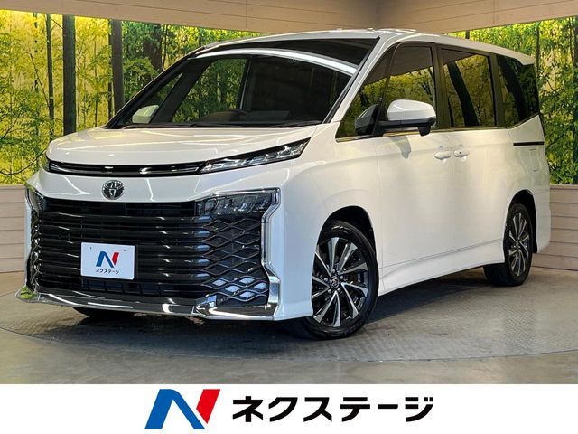 TOYOTA / VOXY