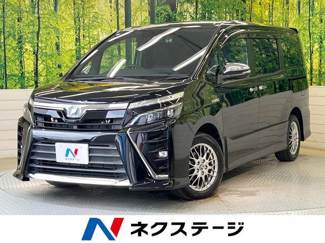 Japanese used car Ref# 1360447 TOYOTA / VOXY HYBRID