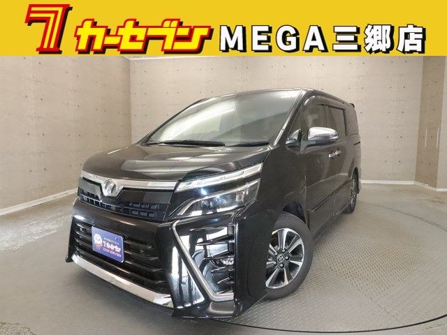 TOYOTA / VOXY