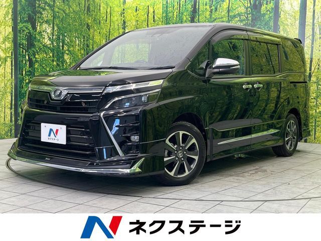 TOYOTA / VOXY