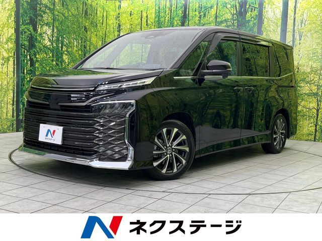 TOYOTA / VOXY