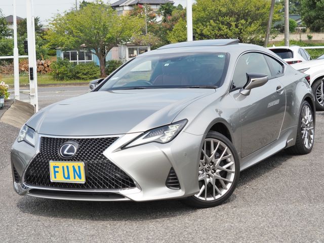 TOYOTA / LEXUS RC300h