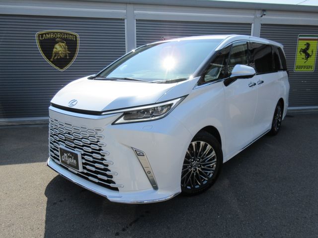 TOYOTA / ﾚｸｻｽ LM500h