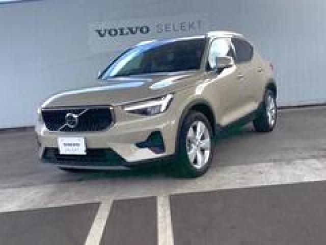 VOLVO / VOLVO XC40