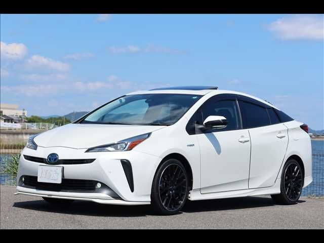 TOYOTA / PRIUS