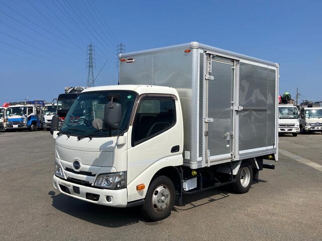 Hino / DUTRO