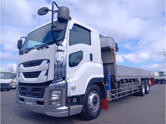 Isuzu / GIGA