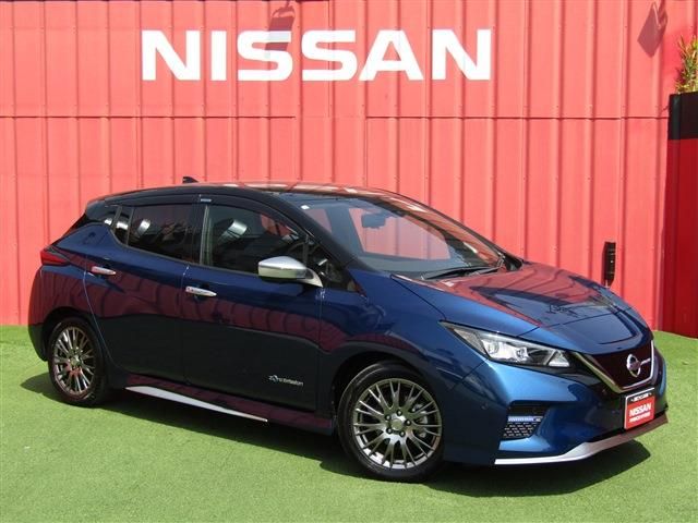 NISSAN / LEAF