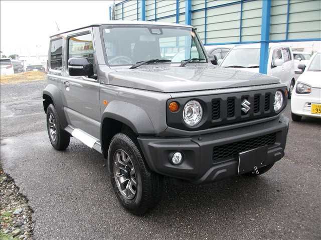SUZUKI / JIMNY SIERRA