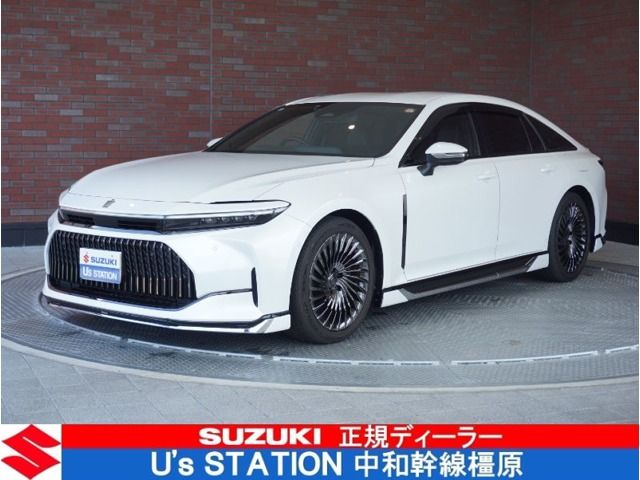 TOYOTA / CROWN sedan hybrid