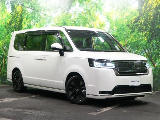 HONDA / STEPWAGON e:HEV SPADA