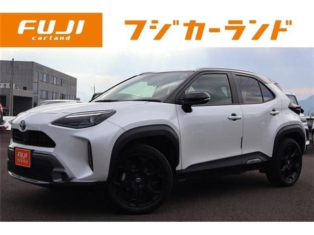 TOYOTA / YARIS CROSS HYBRID
