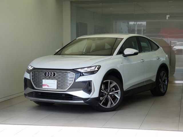 AUDI / AUDI Q4 e-tron SPORTBACK