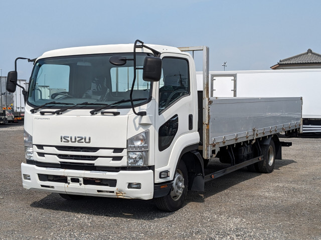 Isuzu / FORWARD