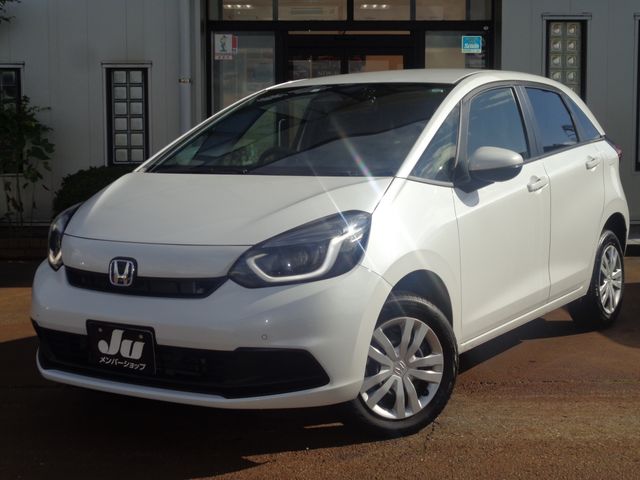 HONDA / FIT e:HEV 4WD