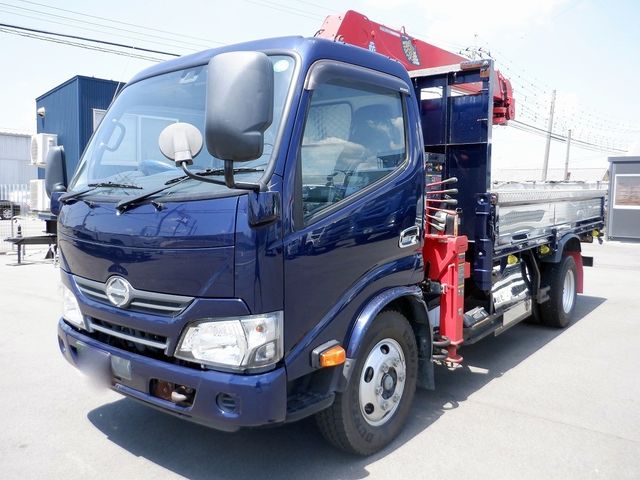 HINO / DUTRO
