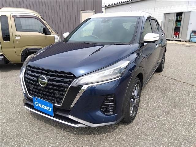 NISSAN / KICKS