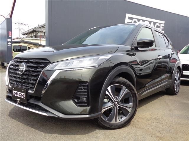 NISSAN / KICKS