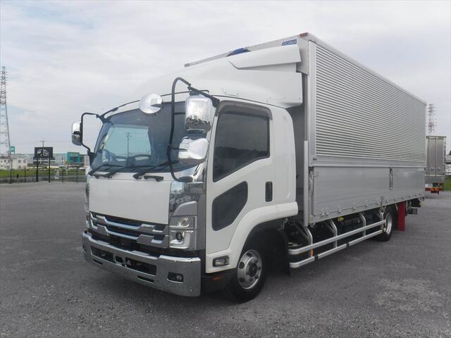 Japanese used car Ref# 1362165 Isuzu / FORWARD