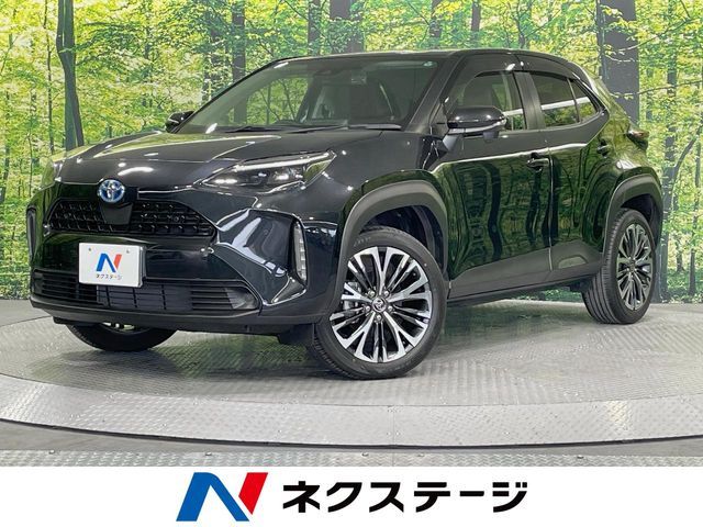 TOYOTA / YARIS CROSS HYBRID