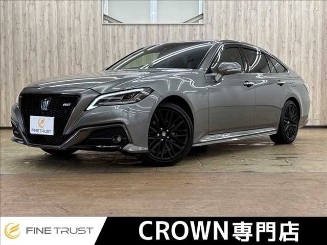 TOYOTA / CROWN sedan hybrid