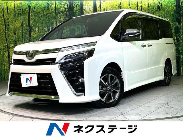 TOYOTA / VOXY