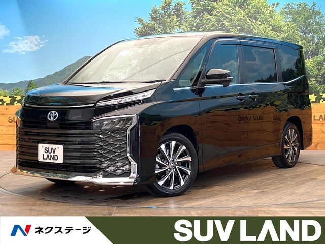 TOYOTA / VOXY HYBRID