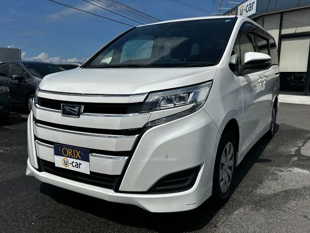 TOYOTA / NOAH