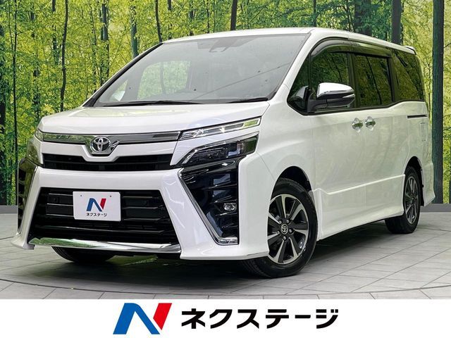 TOYOTA / VOXY