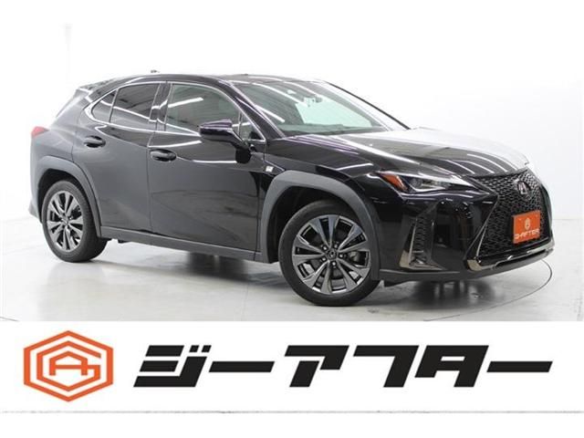 TOYOTA / LEXUS UX200