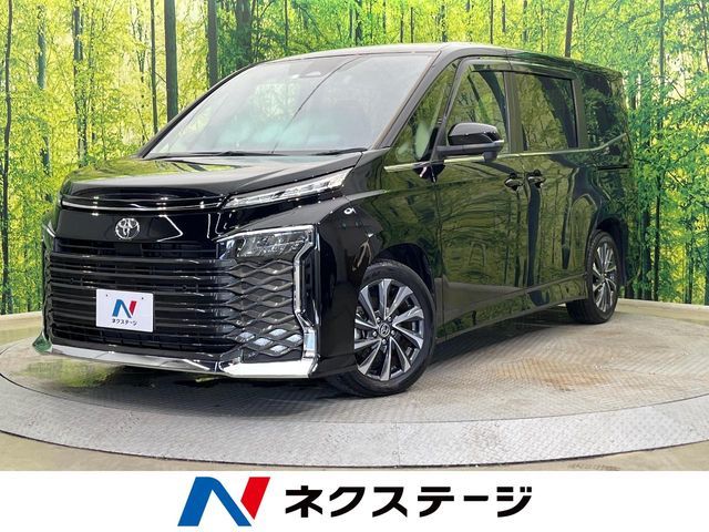 TOYOTA / VOXY