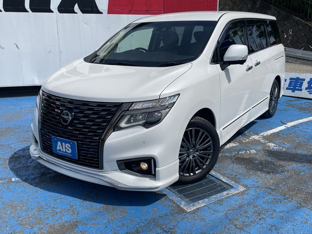 Japanese used car Ref# 1363043 NISSAN / ELGRAND