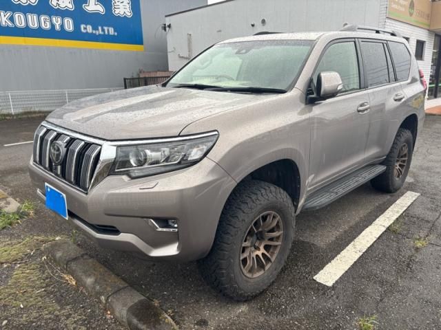 TOYOTA / LANDCRUISER PRADO