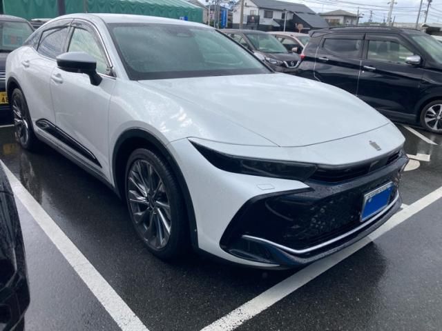 TOYOTA / CROWN CROSSOVER