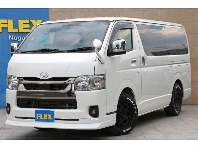 TOYOTA / HIACE van 4WD