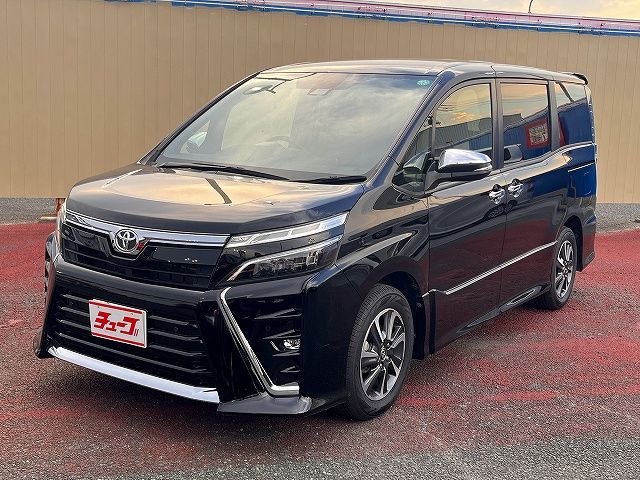 TOYOTA / VOXY