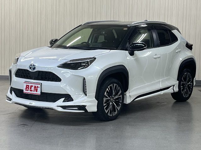 Japanese used car Ref# 1363990 TOYOTA / YARIS CROSS HYBRID