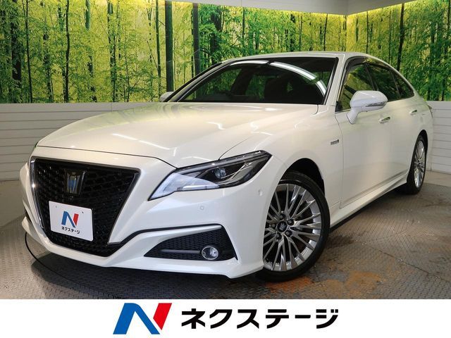 Japanese used car Ref# 1364370 TOYOTA / CROWN sedan hybrid