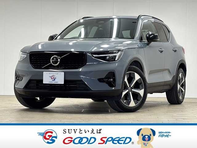 VOLVO / VOLVO XC40